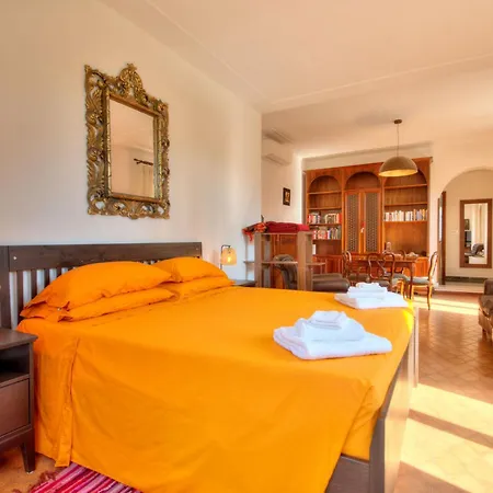Bed & Breakfast Nel 4*